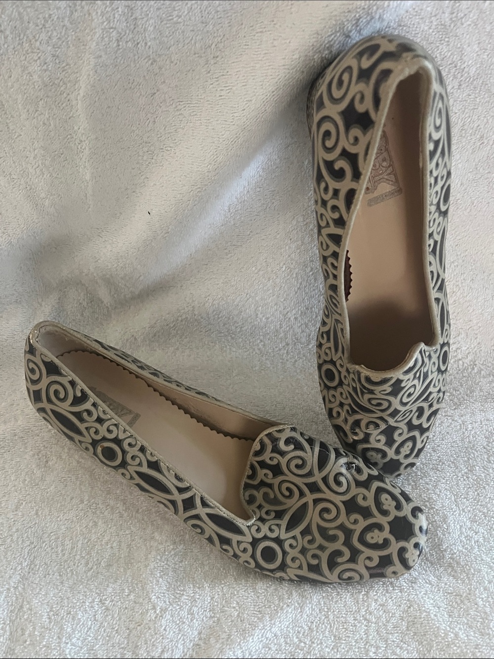 Patterned Beige and Black Slip-On Women's Flats